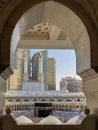 عمرة صفر • المدينة المنورة • مكة المكرمة