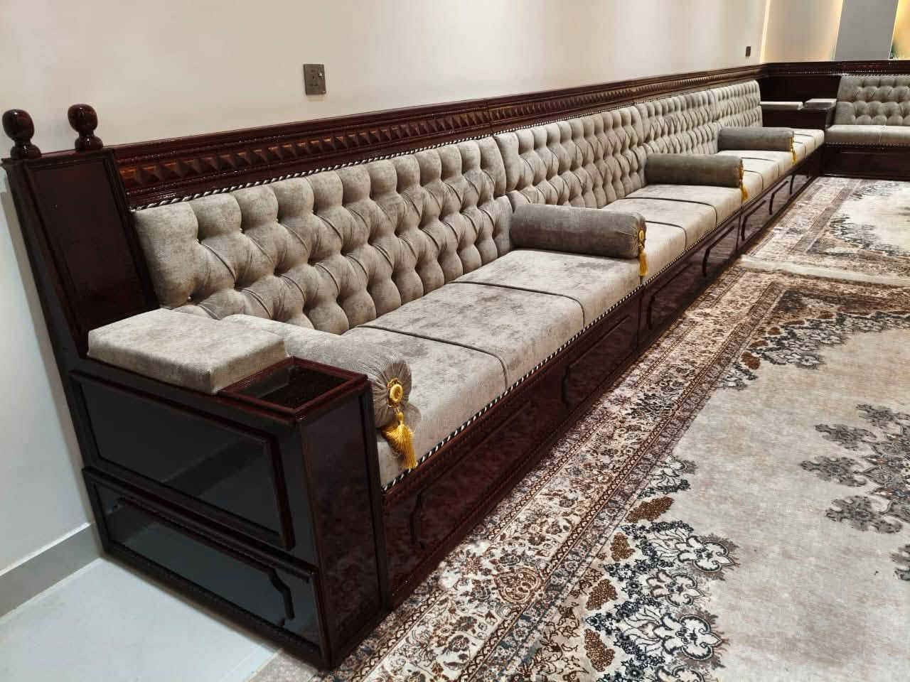 ✨️✨#️شغل #درجه اولى بكوادر عراقيه متخصصه✨️✨️

 ❤️❤️ لاتغرك اسعار غيرنة ديوانك يبقة لاحفادك

 

♦️فيه .مواصفات لاتوجد في بقيه الصفحات لاننا اضفنا اشياء اكثر ذات جوده اعلى.ديوان تسكام 
  توصيل 🚚 داخل السماوه .
 ♦️يتوفر توصيل سريع 🚗 

♦️يتوفر  أكثر من ♈٢٠٠لون♈
عرض خاص  تجي شوف شغل بالمعمل بعينك 
كوادرنا متخصصه في انتاج ما يناسب اذواقكم الرفيعه والجميله😍
♦️1_ شغل درجه اولى بكوادر متخصصة عراقيه
♦️2_اسفنج🧽مميز اول ضغط عالي
♦️3_خشب جام روسي ثقيل درجه اولى ✅️✅️ 
♦️4_ بلوك اسود ثقيل 💯💯💯💯💯💯

💥💥(((((ضمان لمدة 'خمس سنوات حقيقي 100%)))))💥💥

وقماش من اجود الاقمشه التركيا 🇹🇷 
‼️للحجز والاستفسار مراسلة ًالصفحه
او 
*********** واتساب واتصال 
ملاحظه 🛑🛑في حال .وصول المنتج اليكم .يحق لكم رفض الطلب عند وجود اي ختلاف بما اتفق عليه
'
🤩🤩يمكنم زيارة موقع العمل في اي وقت 🤩🤩

🥰موقع لعمل السماوه: حي السكك 🥰'

♦️الموعد والعمل المضبوط والضمان الحقيقي سر تميزنا♦️ً'' معمل نجاره دواوين
