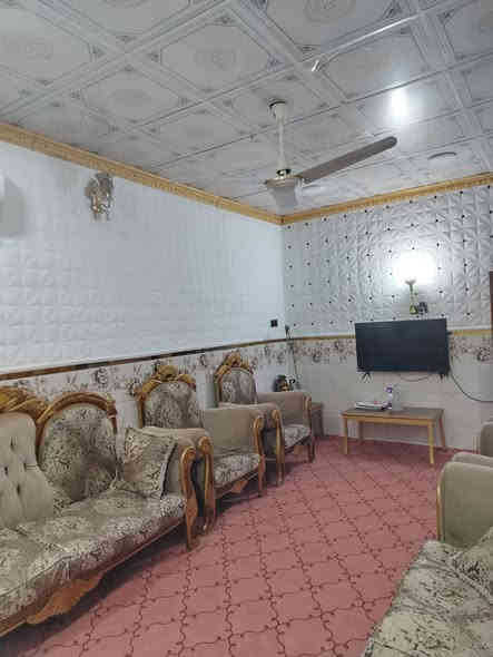 تخم للبيع نظيف مستعمل ٢٢٥ بيه مجال اتصال ***********
