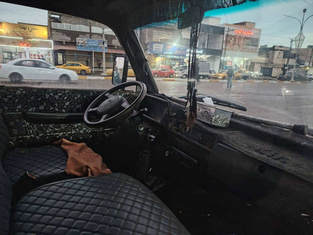 كيا بنكو موديل 96 بدي طويل محرك كير تايرات صدر كله شرط بيها حصه كاز وتانكي اضافي للكاز شاصي بالشرط تاخذها كبل تفحص انطيك شرط الفحص سياره جاهزه من الاخير سنويه مشروع وطني مكملين معامله فقدان كامله كبل تروح للمرور تحول تستلم رقم انكليزي السياره شرط التحويل ميسوي وكاله تحويل فقط السعر 57 بي مجال بسيط شراي هذا رقمي *********** كركوك, العراق
