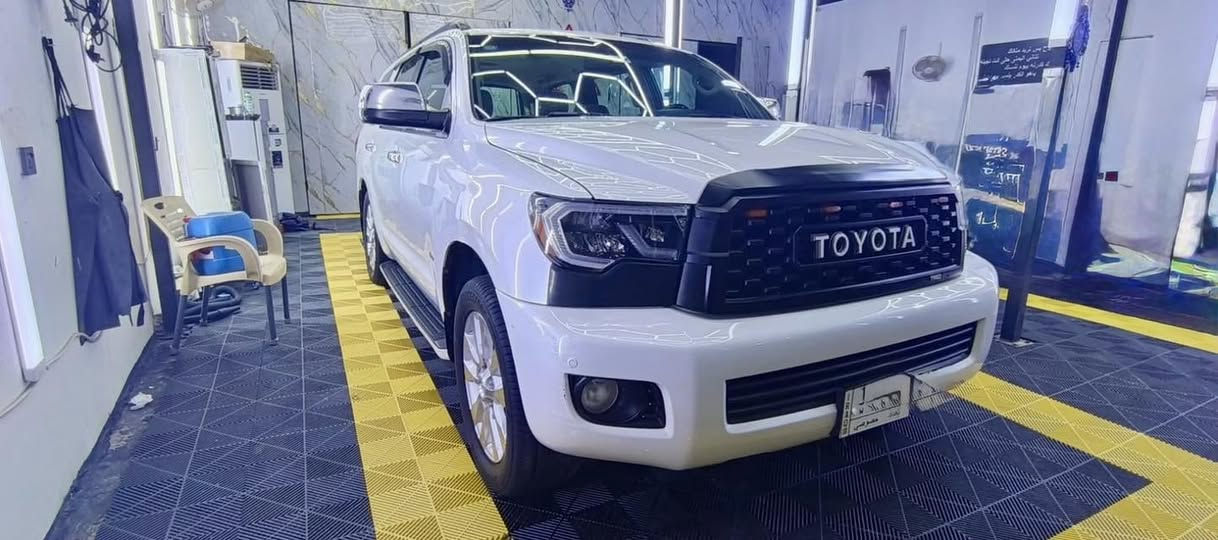 السلام عليكم
سيارة تويوتا سيكويا موديل ٢٠١٠ بلاتينيوم السيارة خليجية يعني مكفولة من الصبغ والضربة كير ومحرك على وضع الشركة ما مفتوحات السيارة جديدة بمعنى الكلمة رقمها بغداد ومواصفات البلاتنيوم معروفة السيارة فورويل وللمزيد من التفاصيل الاتصال على الرقم ***********
