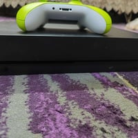 اكس بوكس وان اكس نضيف و ممفتوح ابد ذاكرته 500 جهاز قوي بي لعيه جيتي اي...