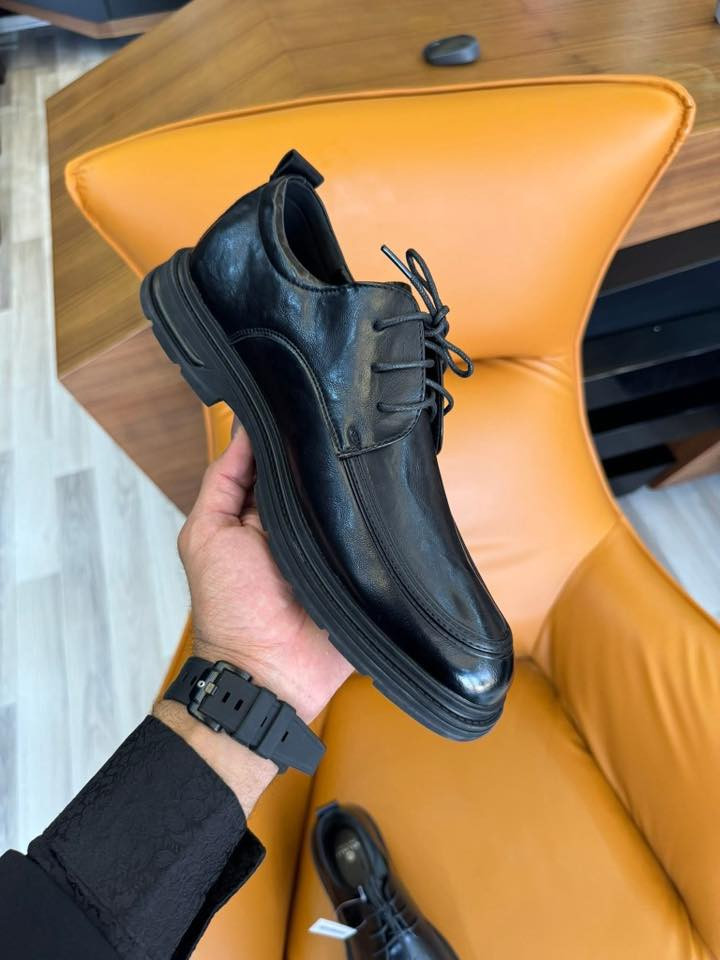 للبيع جديد  غير مستخدم قياس ٤٣ فقط 
جلد طبي ومريح جدا 
السعر ٣٥ الف 
توصيل مجاني 
***********
واتس اب
