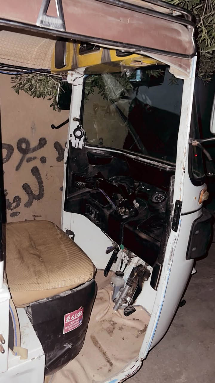 سلام عليكم تكتك موديل 22كامله مكينه خير من الله 
مكان ديالى بعقوبه مصبوغه تكتك سعر 7800
رقم ***********

