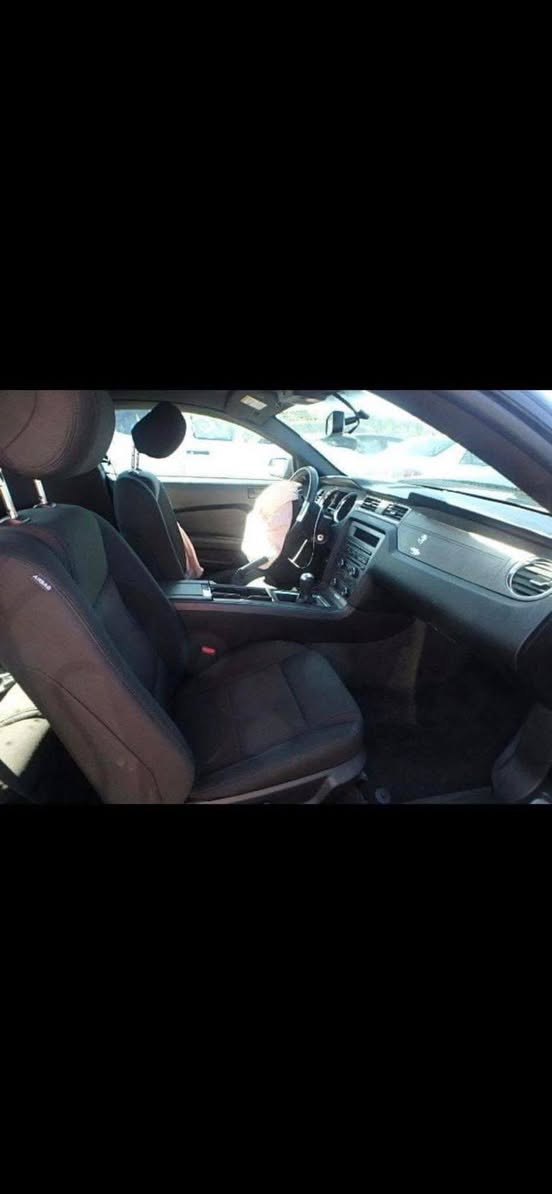 سلام عليكم موستنك 14 للبيع بيع مستعجل بسعر مناسب مكينه كير تتفه تبريد كلهه شغاله ومكفولات كير عادي 7 نمر مكان بغداد 
*********** 
***********
