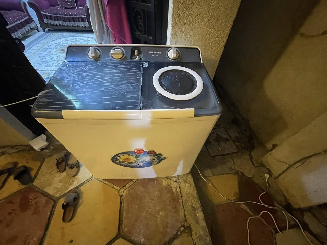 غساله جديده شغاله سعرها ٨٠ مكاني البصره الحكيميه ***********
