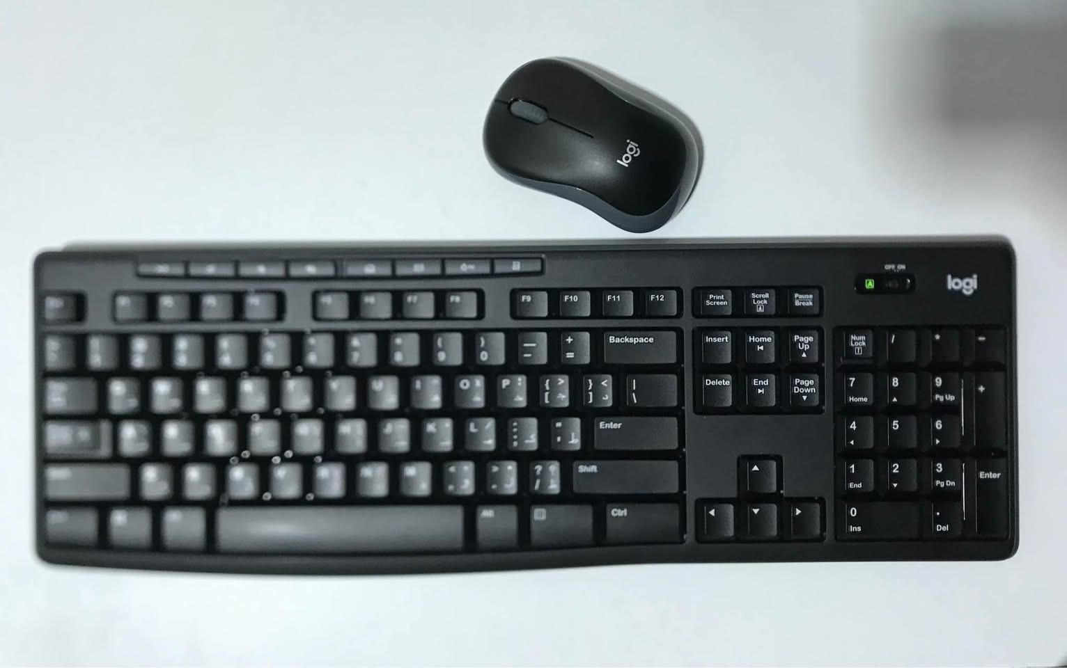 Keyboard + Mouse wireless 
Open Box 
مستعمل ١ هه يڤ دهوك, العراق


**إذا كنت صاحب هذا الإعلان وتريد حذفه لأي سبب، رجاءا أرسل رسالة إلى الدعم الفني**