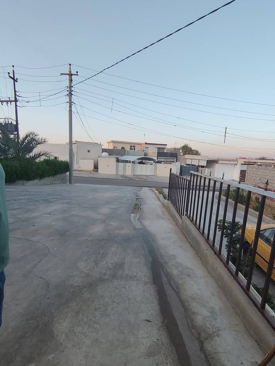 السلام عليكم..
#بيع_سريع
بيت للبيع  🏚️🏚️
مع كاونتر
المساحه/175
غرفه نوم 1
وصاله 
ومطبخ 
وصحيات 
السعر// 33 مليون وبي مجال بسيط

خانقين ((بانميل))عل شارع العام 

للاستفسار راسل أو اتصل☎️
📞***********
