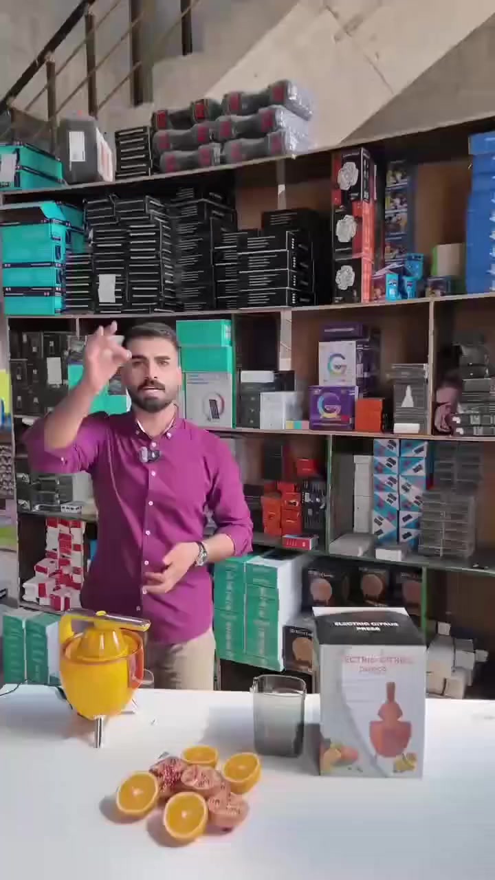 �💛 عصير طازج بدون تعب!

عصارة قوية 300 واط تعطيك كل قطرة من الحمضيات 🍋
ذراع ضغط سهل الاستخدام وفوهة مانعة للتنقيط ✨
مخروطان لجميع الأحجام، قطع قابلة للغسل في غسالة الصحون 🧼
خالية من BPA وصحية على طول! 💪

بسعر 25 الف فقط 
و التوصيل مجانا لباب المنزل 
لجميع محافظات العراق 
للحجز والاستفسار راسل الصفحة 
🍹 استمتع بعصيرك اليومي بكل سهولة وفرحة


**إذا كنت صاحب هذا الإعلان وتريد حذفه لأي سبب، رجاءا أرسل رسالة إلى الدعم الفني**