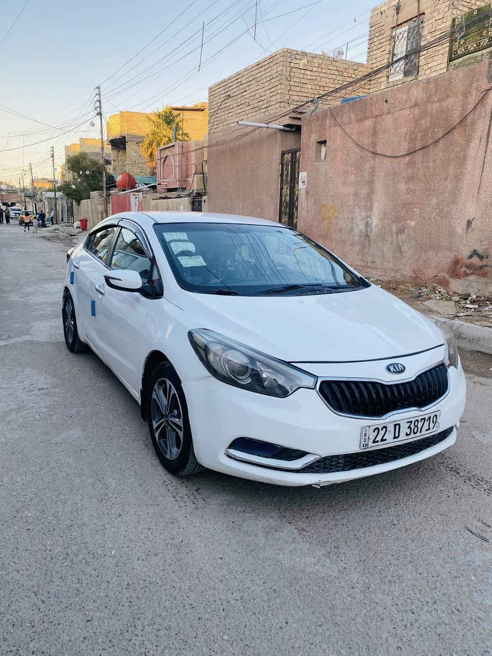 السلام عليكم سيراتو خليجي  14 سياره جاهزه مكينه كير تبريد تدفىه صدر امامي خلفي مكفولات بيهه جفيه رققم اربيل بسمي وكاله  الدولي  سنويه 28 تريدوكاله لو تحويل السعر 79 بيهه مجال قليل العنوان بغداد ***********
