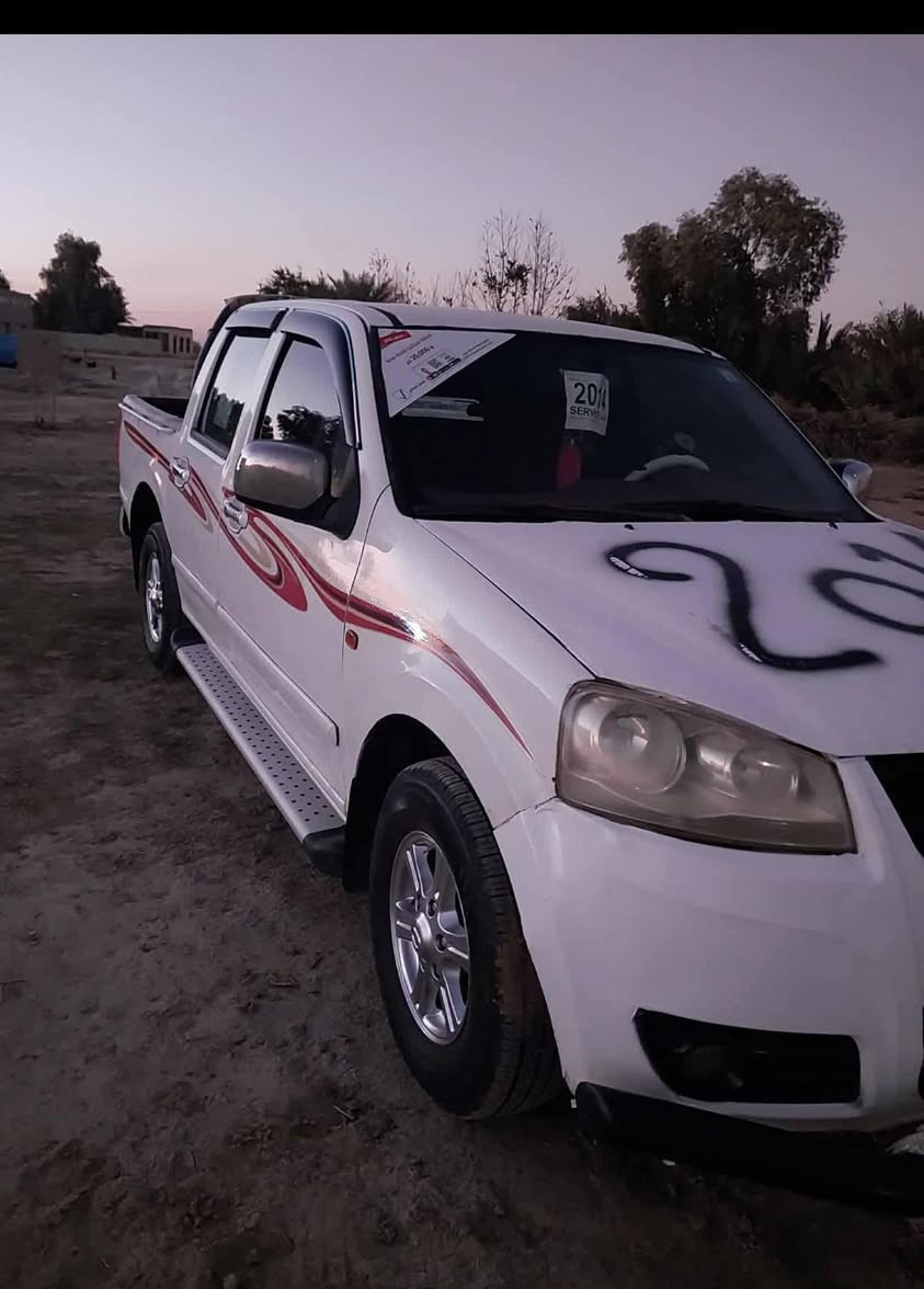 سلام عليكم سيارة كريت ويل
موديل 2013 مكفوله رقم القادسية معامله كامله
رقم انكليزي  بس الاستلام السعر خاص على هذا الرقم
موجود على الفيس  او اتصال على الرقم *********** تحويل مباشر
