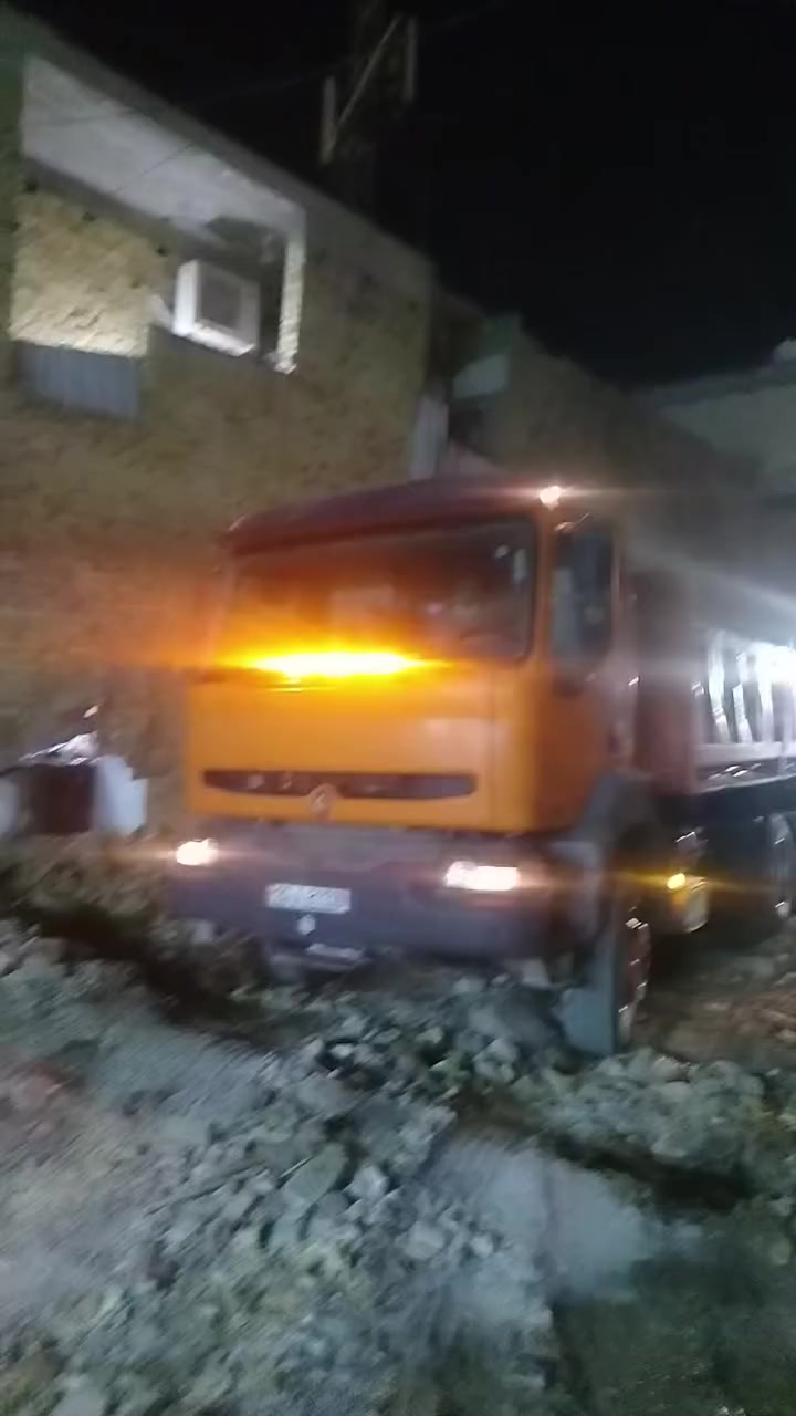 السلام عليكم
⛔ (. لسنا الوحيدين ولكننا الأفضل.  ) $

كادر جاهز لتفليش البيوت القديمة🏡 ورفع الأنقاض
وتسليم ارض جاهزة للبناء الحديث بأسعار مناسبة

***********. ☎️
