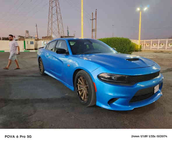 دودج جارجر سكات باك 
2023 
محرك 6.4 
8 سلندر 
اللون بحري
المواصفات (حساسات خلفية ودوران كشنات حضن تشغيل عن بعد تدفئة وتبريد شغالات
دواخل نضيفه ايرباك جديد بلادي رجع )
حادثها  به امريكا
بجم ٣ قطع بنيد جملاغات اماميه دعمتها غير مصنفه ماشيه 7 ألف كيلو متر محرك وكير سليمات جدد ما بيهن أي ضرر السعر 200 مو سعرها بس محتاج وريد ابيعها العنوان بغداد لا تعبني وتعبك المو شراي لا يجي رقم واتساب ***********
