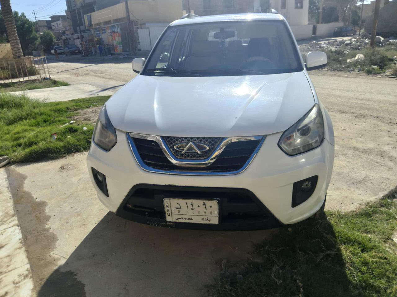 السلام عليكم تيكو ٢٠١٤ للبيع فقط مكينه ٢٠٠٠ كير ميكانيكي المرغوب داخل بيجي سياره جاهزه من كلشي تبريد تدفئه بنيد مبدل اثر حالوب بدون حادث السعر ٧٥ 
بغداد ***********
