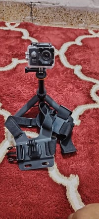 كامره تصوير HD 1080p دقه فول ناقصها بطاريه شاحنه كلكسي شرط الفحص للتوا...