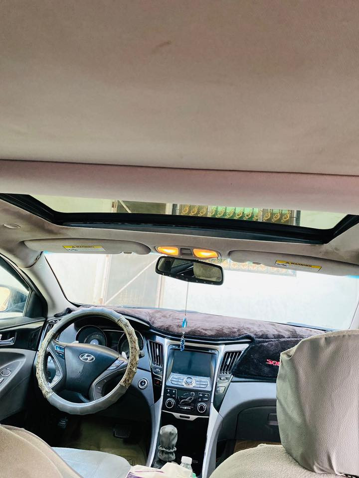 سوناتا 2013 امريكي GDI بانزين عادي
حادث جاملغ  جهة السايق فقط 
فول مواصفات لميتد  
بانوراما 
كشن كهرباء 
اشاير بالمري 
شاشة كبير 
قطعتين تبريد
رقم السيارة بابل  
المكان بابل - حلة - ابي غرق 
  
السعر 113 بيها مجال 
 *********** 
***********
متواجد فقط على الواتس اب والهاتف اتصال
