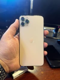 آيفون ١١ برو ماكس • ٥١٢ • بطارية ٧٢