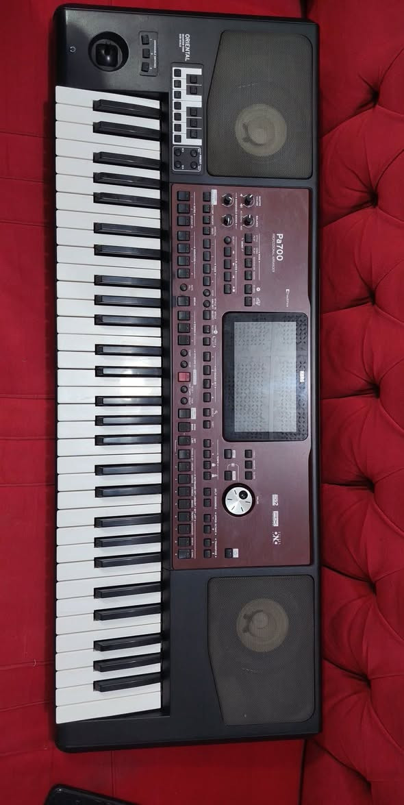 سلام عليكم حياك الله اورك. كورك pa700 نضيف مع جنطه سعره 800دولار او مراوس


**إذا كنت صاحب هذا الإعلان وتريد حذفه لأي سبب، رجاءا أرسل رسالة إلى الدعم الفني**