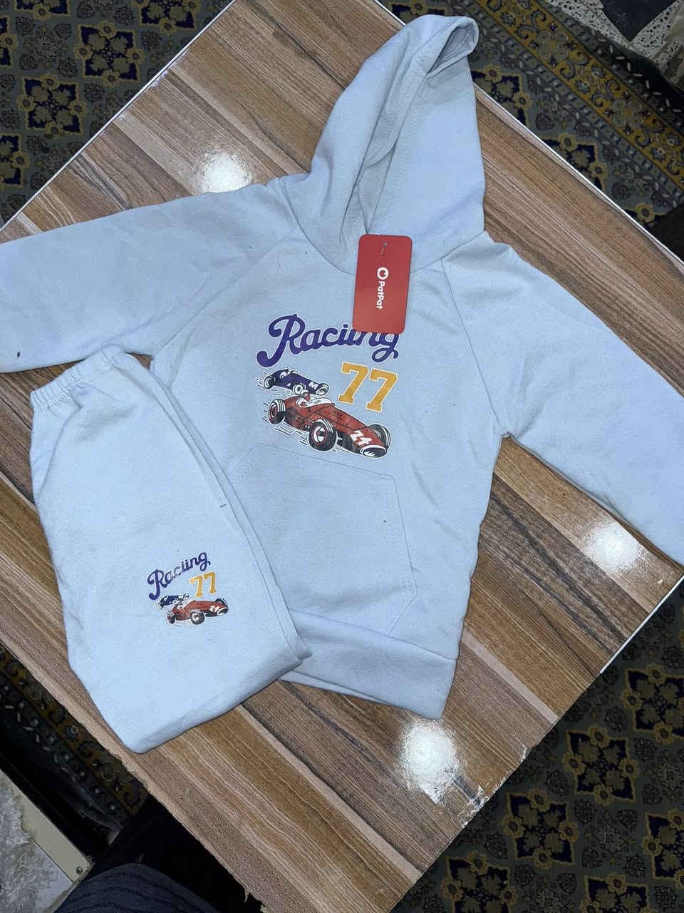 تراكات اطفال هودي  
يلبس من عمر ٣ سنوات الى ٥ سنوات
السعر ٤ الاف 
يوجد توصيل داخل الامين


**إذا كنت صاحب هذا الإعلان وتريد حذفه لأي سبب، رجاءا أرسل رسالة إلى الدعم الفني**