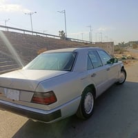 مارسيدس دب فخر الصناعة الالمانيةموديل٩٠ محرك٦سلندرقبق اسودبلادكيراوتو ...