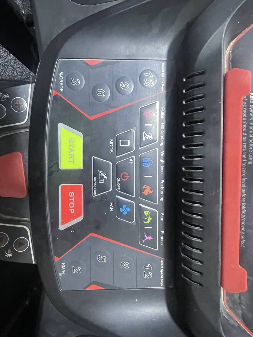 حهاز ركض للبيع مستعمل قليل شغال سرعتة180نضام سماعات جبلي مقياس دقات القلب مكان بغداد الدورة الرقم*********** سعر450 الف
