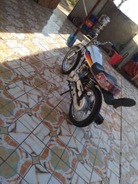 دراجه (200) متواجد واتساب07778507774