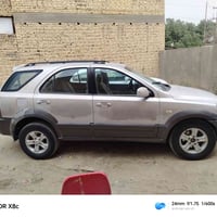 سورنتو 2007 كاز بسمي مكينه وكير وتبريد وحدايه انضاف السعر 72 وبيه مجال...