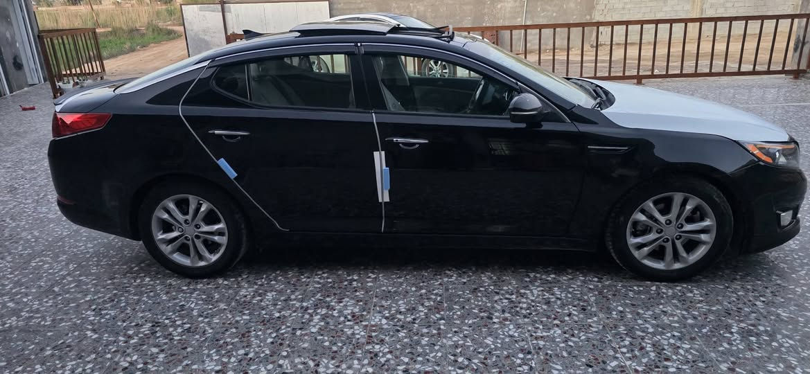 من رخصة الادمن السلام عليكم ورحمة الله وبركاته اخوان للبيع كيا اوبتيما موديل ٢٠١٣ رقم بغداد دولي بسمي مواصفات خاصه كلشي موضح بلفيديو مكاني كربلاء طوريج الاتصال *********** السعر١٠٠ وبيه مجال كلش قليل اخوان رحمه الوالديكم كلشي اكو بلسوك ماعجبك السعر ادعينه بلرزق وآسف على اطاله السعر ١٠٠
