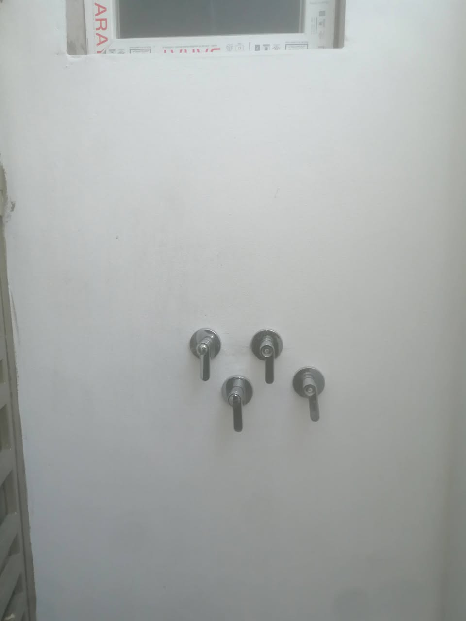 الحمد لله تم انجاز بعض البيوت بعون الله تعالى هذه جزء بصيط من شغلي انشاء الله يعجبكم وتم تجهيز القوائم من انشائية الاخ المحترم ابو زياد ابراهيم طارق زياد طارق المعموري للاستفسار ***********
