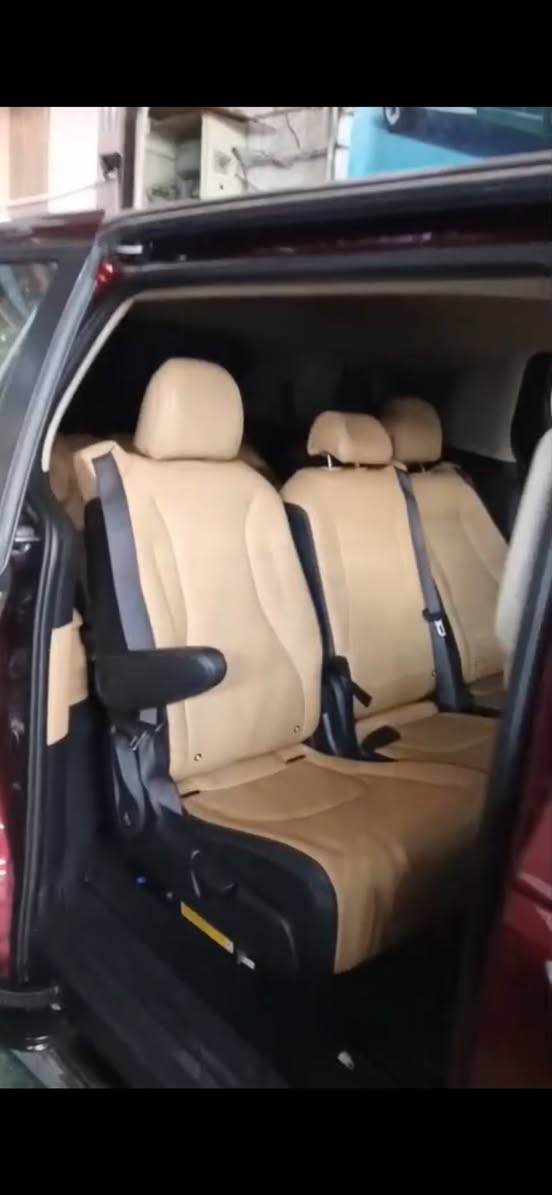 للبيع كيا كرنفال فول الا فتحه موديل 2023 مرقم بغداد دولي بأسمي تحويل مباشر ماشيه 60 دواخل مشمشي شاشه كبيره بصمه هندبريك بصمه 7 كراسي vip  عدسات زنون حساسات رادارات جانبيه وامامي اشاير بالمري دخول ذكي بدون مفتاح بصمات ابواب ابواب خلفي كهرباء محرك 6سلندر 3500 سياره بدون قطره صبغ بدون تكحيل فقط داخله تقرير شغاله اي تصليح اي عطل مابيها سياره جديده جداً 
السعر ب265 وبيها مجال 
مكان السيارة بغداد 
للأستفسار تواصل خاص


**إذا كنت صاحب هذا الإعلان وتريد حذفه لأي سبب، رجاءا أرسل رسالة إلى الدعم الفني**