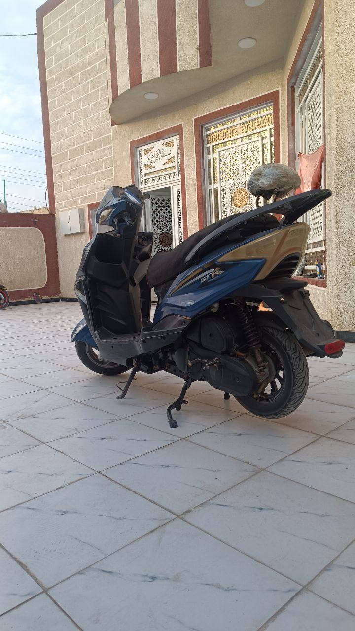 جامبو 2022مكينه ماكس 120 نضيفه دراجه كهربائيات كله شغال 
*********** سعر 375
