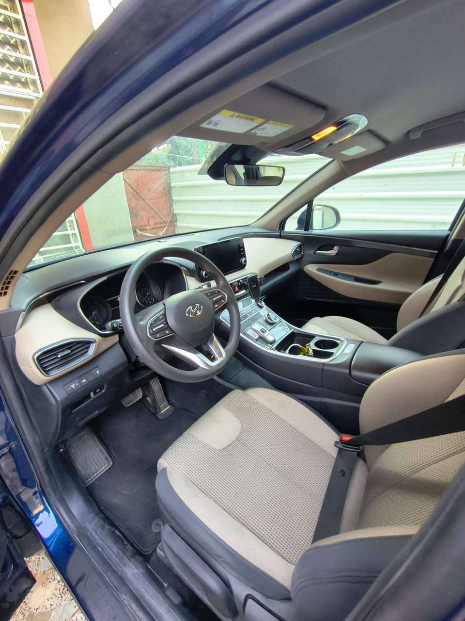 هوندا سنتافي 2023
2023 HYUNDAI SANTAFE SE 4WD
ضرر: جملغ بارد بدون صبغ 
وارد امریکی
مرقمه اربيل
ماشية 15 الف مايل
دفع رباعي
مواصفات
محرك 2.5
ختيارات القيادة  comfort smart sport snow
نظام HTRAC الحديث
نضام اوتو هولد Auto Hold
شاشة تدعم Apple Car play و Android
تلفون شحن لاسلكي
كاميرا
رادار
حساس
ویل کروم
تحكمات ستيرن
تحديد المسار
مساعد قيادة 
تنبيه زاوية عمياء
تحديد سرعه
سعر 230
رقم الهاتف ***********
