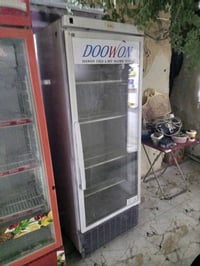 ثلاجة عرض • نظيفه • الحيانيه