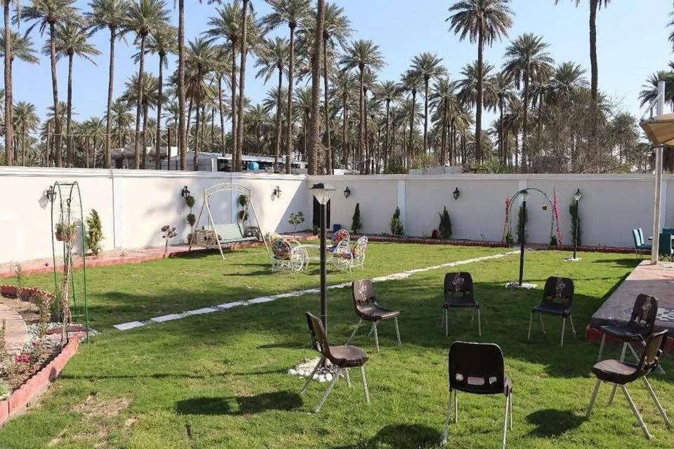 السلام عليكم 👋🏻
شالية المهرة🏕️🏖️
متوفر حجز يومي طيلة ايام الاسبوع 
موثقة في تطبيق اجرلي 
العنوان / بغداد الدورة ( منطقة البوعيثة ) 
للاستفسار الاتصال على الرقم 
***********
