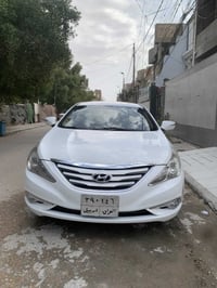 سوناتا • ٢٠١٣ • ١٩٦ الف