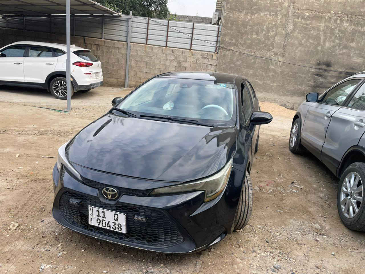 كورلا ٢٢ وارد أمريكي  بسمي اني مستوردهه من امريكيه سياره  سنتين عندي سياره كاعده ماطلعه بيهه هواي كلش قليل مال جناي سياره جديده معنه كلمه بعدهه  تايرات مالت المريكي بيهه وحته مي راديتر مالتهه نفسه لا داخله فيتر ولا سبانه محطوط عليهه يعني زيرو وشراي  العنوان بغداد ورقمهه بغداد دولي سعر135ويهه مجال النتصال ***********
ملاحظه السياره كان الصفراء ترقيمهن سد من صبغت على لونها الاسود يعني صبغ عام
