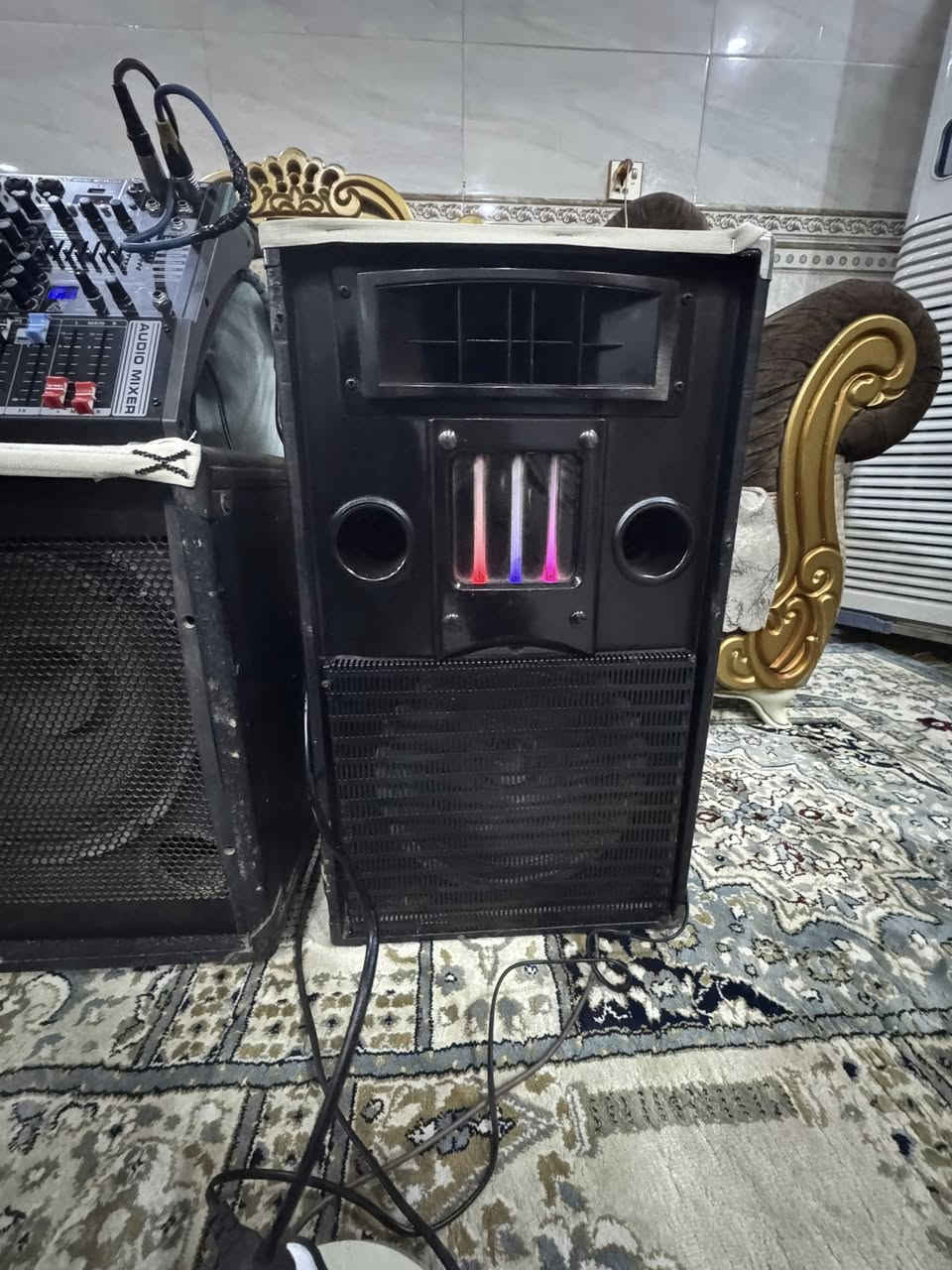 مكسر اخرس وياي سماعات اثنين كامل سعر ٢٥٠ مكاني كربلاء عادي اروس بي شي


**إذا كنت صاحب هذا الإعلان وتريد حذفه لأي سبب، رجاءا أرسل رسالة إلى الدعم الفني**