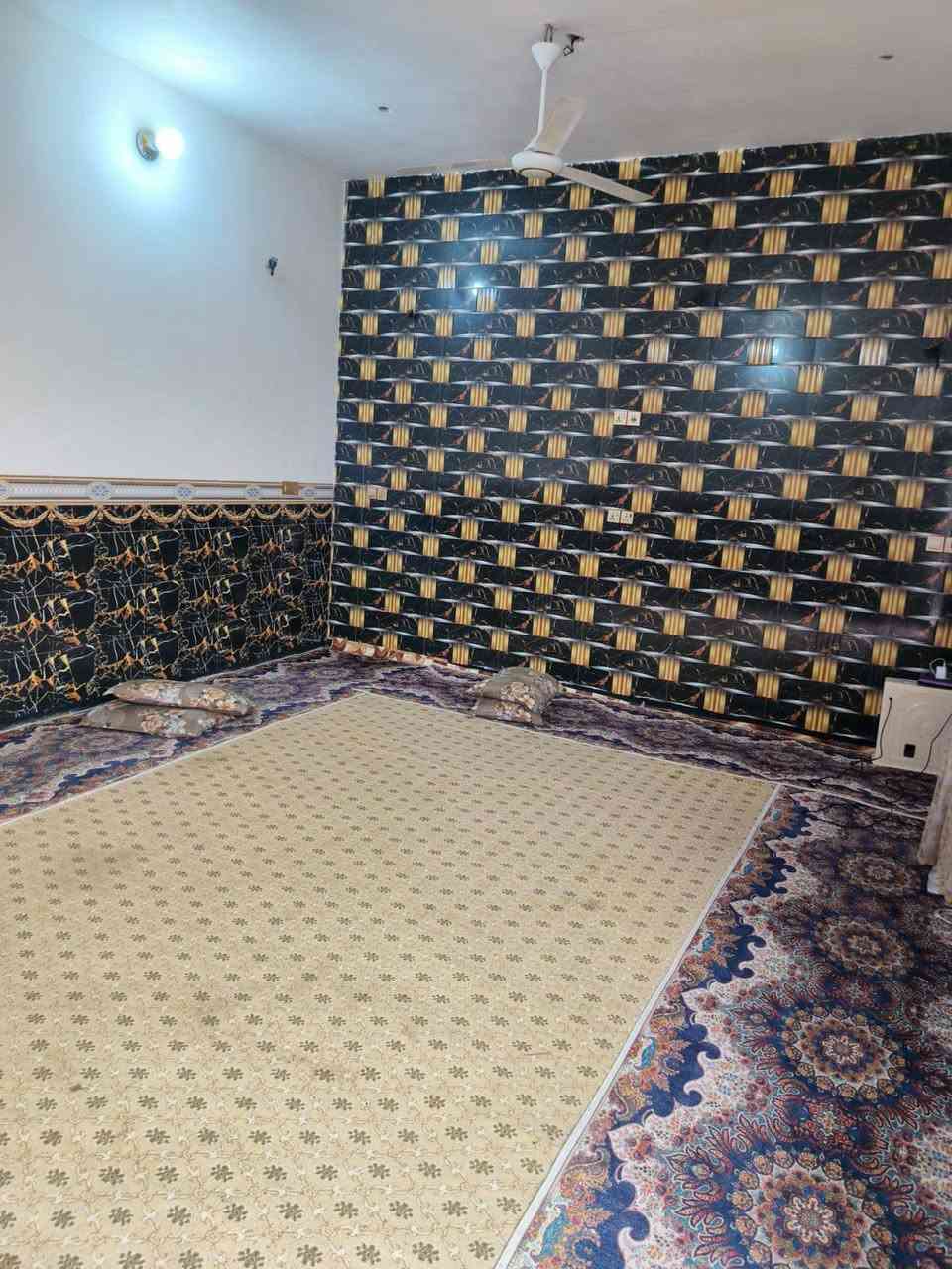 بيت للبيع مساحه 200 للاستفسار الاتصال علي الارقام ***********//***********واستاب منطقة الانتصار
