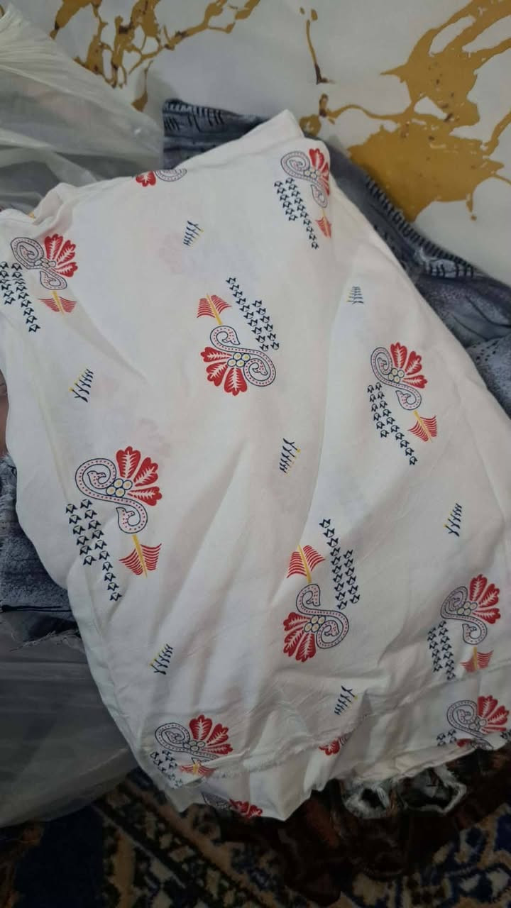 السلام عليكم بنات عندي قطع قماش الايطالي ابو الشرشوبه ب٥ القطعه وتوصيل موجود يخبل القماش هواي عندي واني هم اخيط خياط وقماش ب١٠ القماش اصلي عبالك كابوي وعندي بعد غير اللوان


**إذا كنت صاحب هذا الإعلان وتريد حذفه لأي سبب، رجاءا أرسل رسالة إلى الدعم الفني**