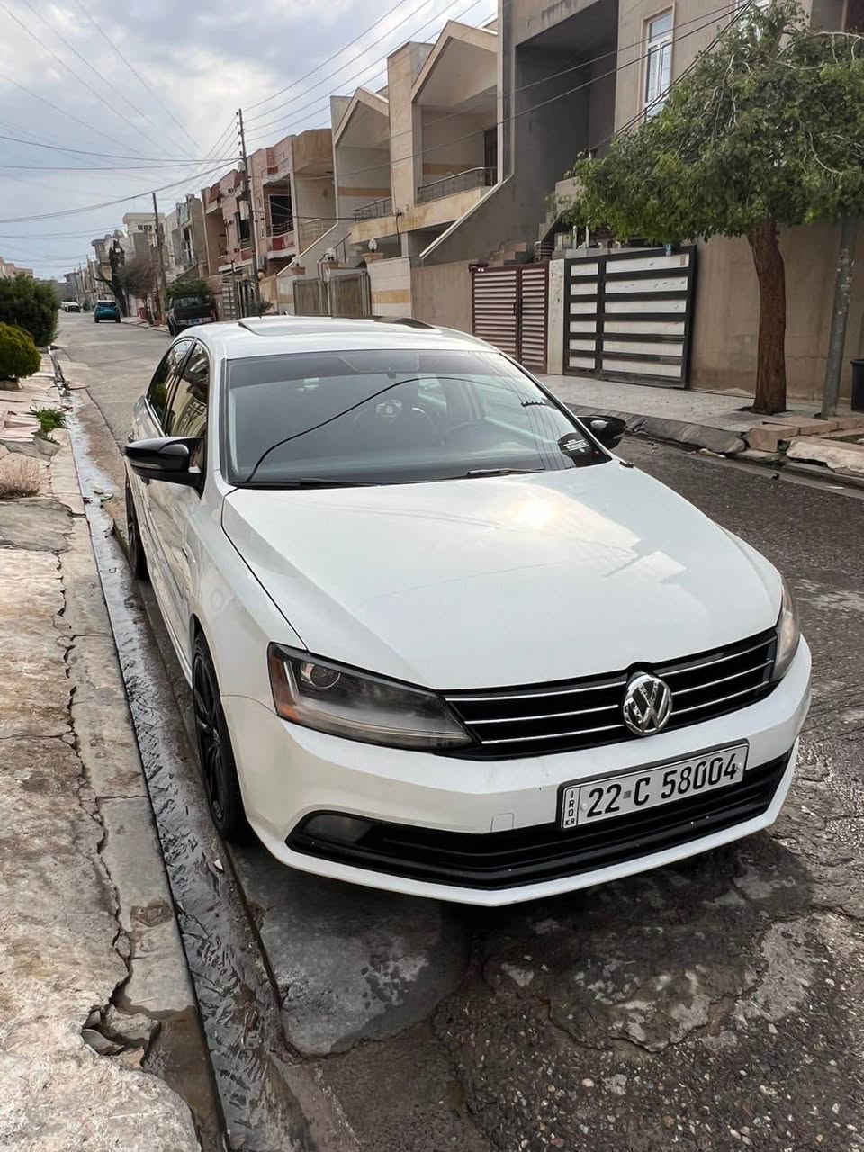 جيتا2017مواسفاتي SEكبرو مه كينه به شه رت كاره بايات به شه رت كوشن هيته ره ته نيشت و دواي راداره مه كينه 1.4توربوهيج مه سره فيكيي تيانيه هه زه ي نويه سه نه وي 2029به سه ر ده جي يه ك بارجه بوياخ به س بونيت بي ژوره وه ئه ر با ك شان و سوكان سي سته مه نرخي 140 كه مي مه جال ژ.م *********** تکایە گەر موشترینی بێزارمان مەکە زۆر سوپاس أربيل, العراق
