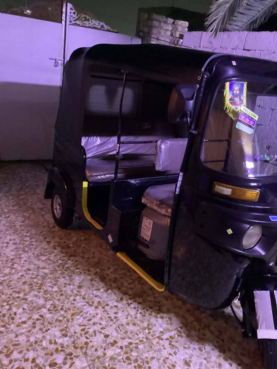 سلام عليكم تكتك 2020 شهر ال 12 مكفوله فقط تكحيل قليل لغد كفاله مكينه بوشه وبستم اكسل مكفول والباقي كله كفاله مكاني بغداد سبع قصور السعر 7700 وبيها مجال للشراي التكتك احله من الصور وتجي وتشوف بيعنك جاهزه على اخر حبايه ***********
