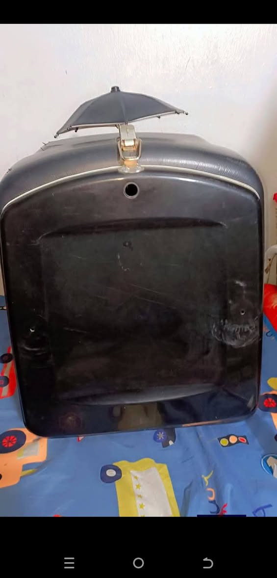 الاسلام عليكم شباب صندوك كامل وبي تجوة وسماعت والله اصليت رايدهن 70وبيةمجال *********** بس واتساب
