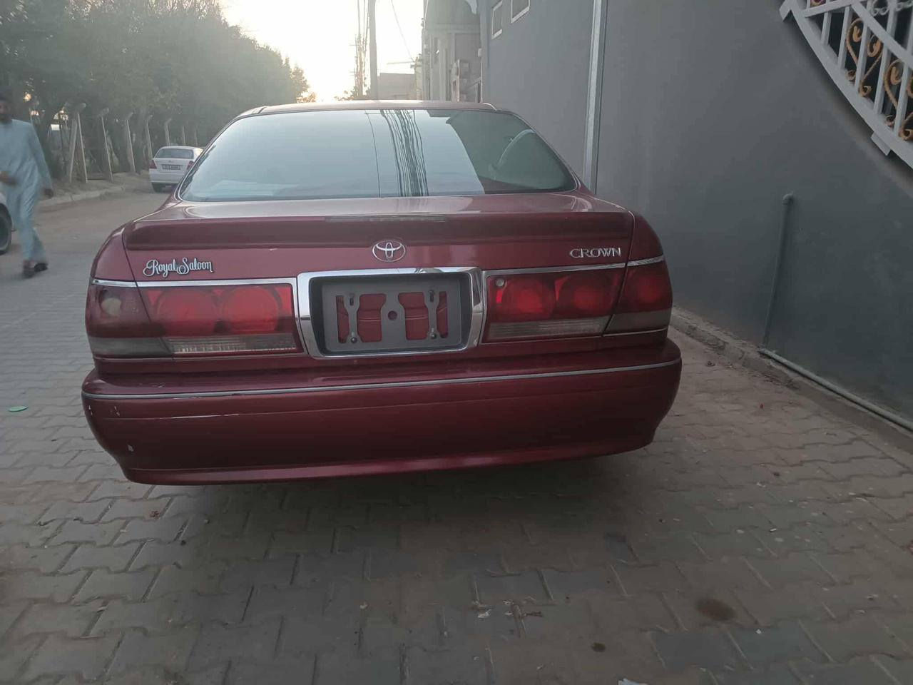 ملكه اثنه عدله كرستال اصل تبريد خلفي صاصي 75 ستيرن كهربائي مصبوغه عام تبديل لون 2003 مفحوصه ومدفوع كمرك محرك ديفور الكبير***********
