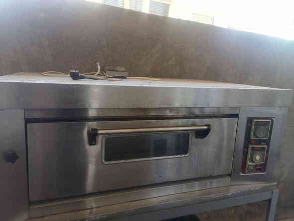 سلام عليكم فرن لبيع ستعمال قليل ستفسار على هاذ رقم ***********
