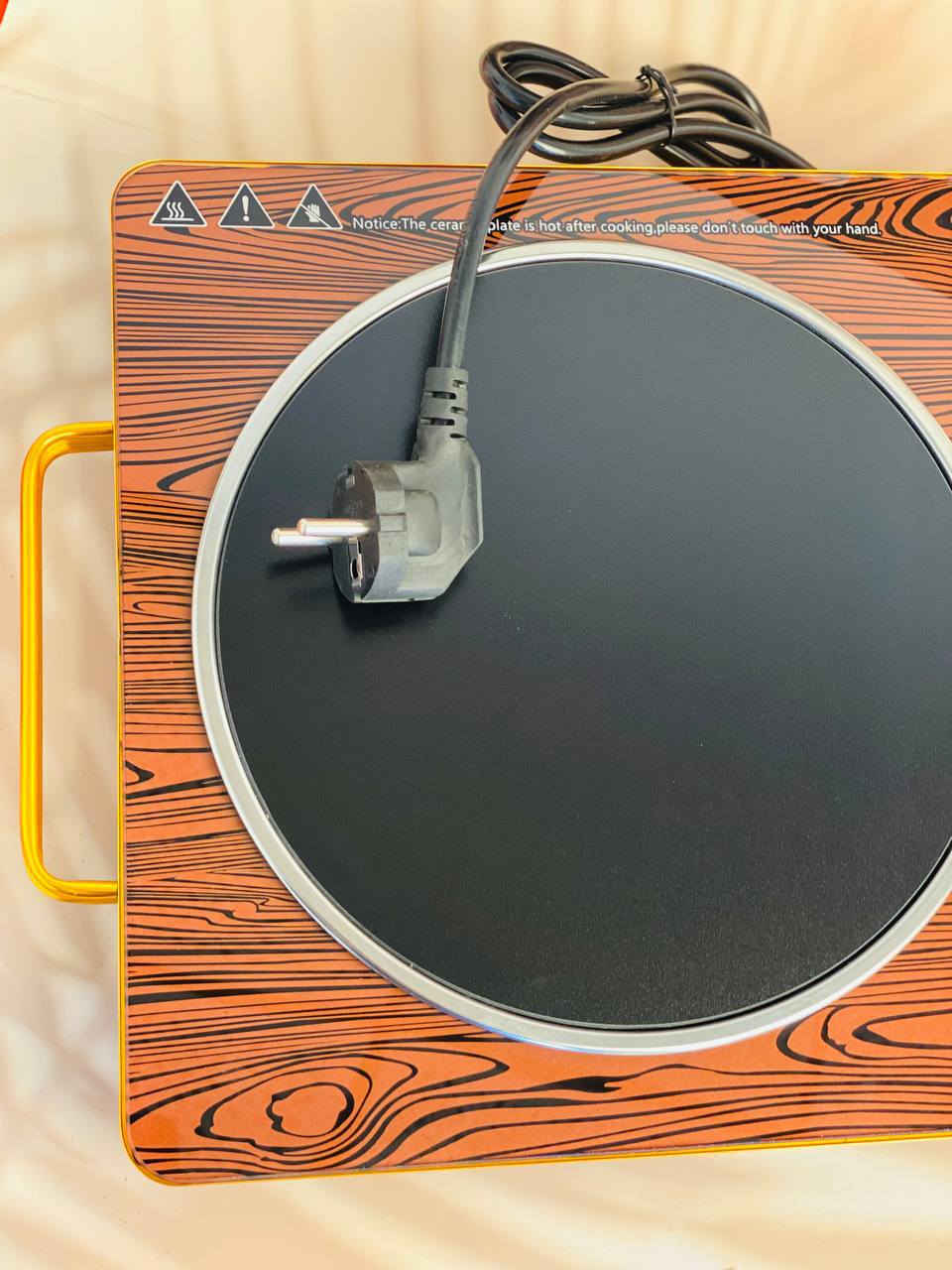 جديدنا ♥️ 
طباخ ليزي الاماني اصلي 🇩🇪🇩🇪
بقوة 4000 واط. 
طباخ ليزري كهربائي سلفر كرست الالماني🔥🇩🇪🇩🇪
يعمل بـ جودة وكفائة عالية وحدة تحكم باللمس
المميزات :
-وحدة تحكم تعمل بواسطة اللمس. 
-مؤقت بشاشة LED. 
-مؤقت يمكن ضبطه لمدة 3 ساعات. 
-مفتاح إيقاف تلقائي للسلامة. 
-نضام حماية من التسخين الزائد. 
-سطح بارد وطهي سريع. 
-تعمل مع الاواني المعدنية. 
متوفر بحجم عين واحدة. 

المنشأ الماني 🇩🇪💯
ماركة سلفر كريست
لتواصل خاص 
#طباخ_كهربائي #بيع #توصيل #محافضات #سعوديه #اربيل #بغداد #سليمانيه #دهوم #توصيل_كل_المحافضات


**إذا كنت صاحب هذا الإعلان وتريد حذفه لأي سبب، رجاءا أرسل رسالة إلى الدعم الفني**