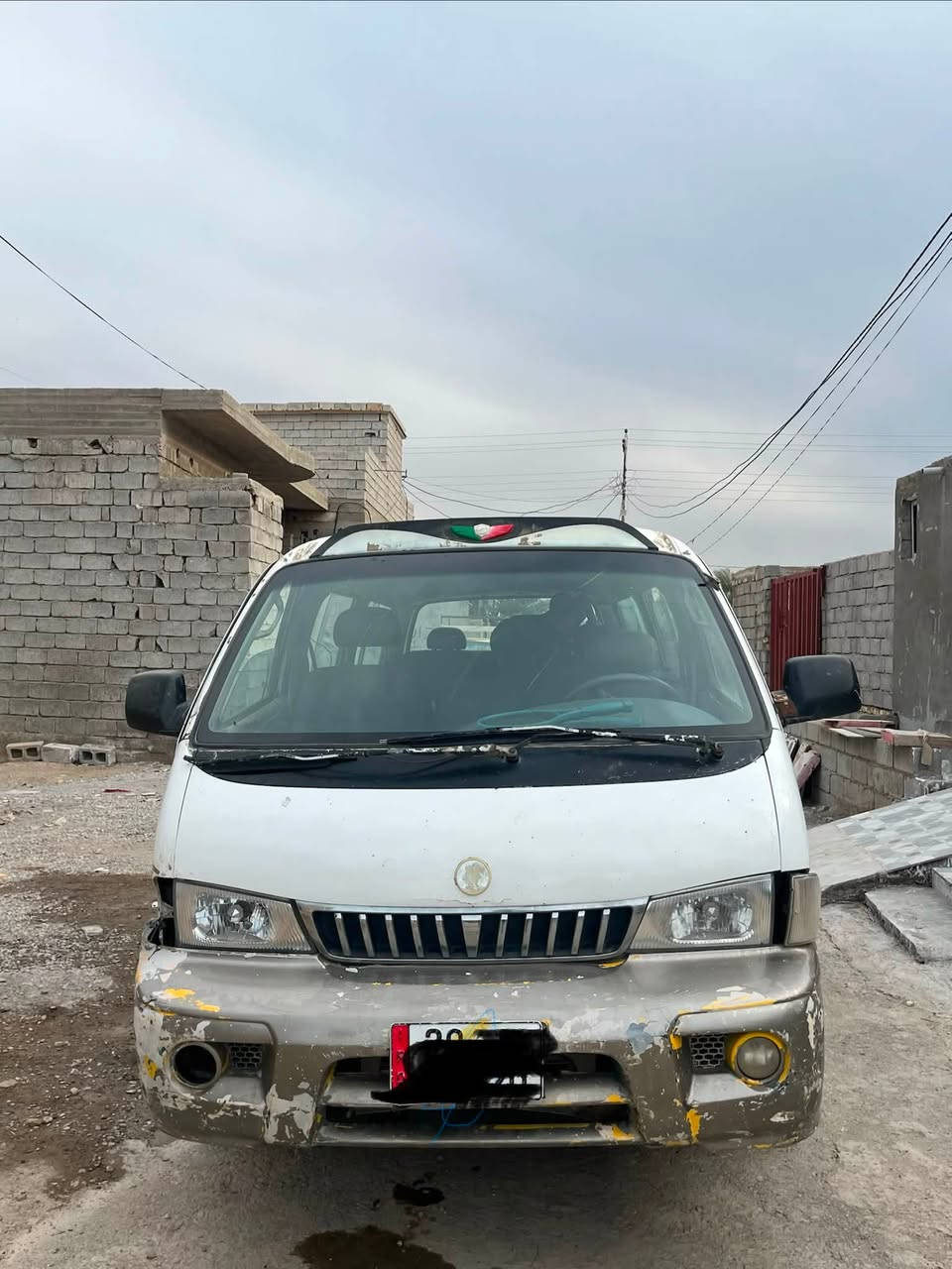 بريجو 98 3000 محركها رقم انكليزي  سنويه لل 27 وتتجدد اجره شرط تحويل مكينه شاصي كير اكسل فول هيأه مرور ضريبه مصفره تخم تاير جديد كامل السعر 43  وبيها مجال مكان ديالى بعقوبه ‭***********‬
