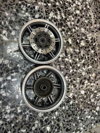 ويل نجمه مكفول ونظافته (٩٥ /١٠٠) مكان بغداد البياع توصيل موجود ٠٧٧٦٦٠٥...