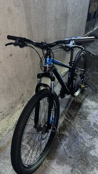 بسكليت • بي مجال