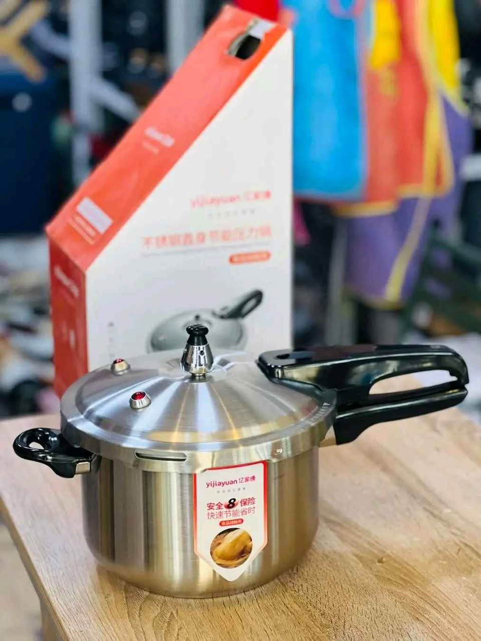 جدر ضغط ستانلس ستيل موفّر للطاقة

8 مستويات أمان لراحة بالك

سعة مثالية للعائلة وطهي متقن

اختصار وقت، وتوفير غاز، وطعم ألذ 👌

يتوفر خدمة توصيل لجميع المحافظات بغداد, العراق


**إذا كنت صاحب هذا الإعلان وتريد حذفه لأي سبب، رجاءا أرسل رسالة إلى الدعم الفني**