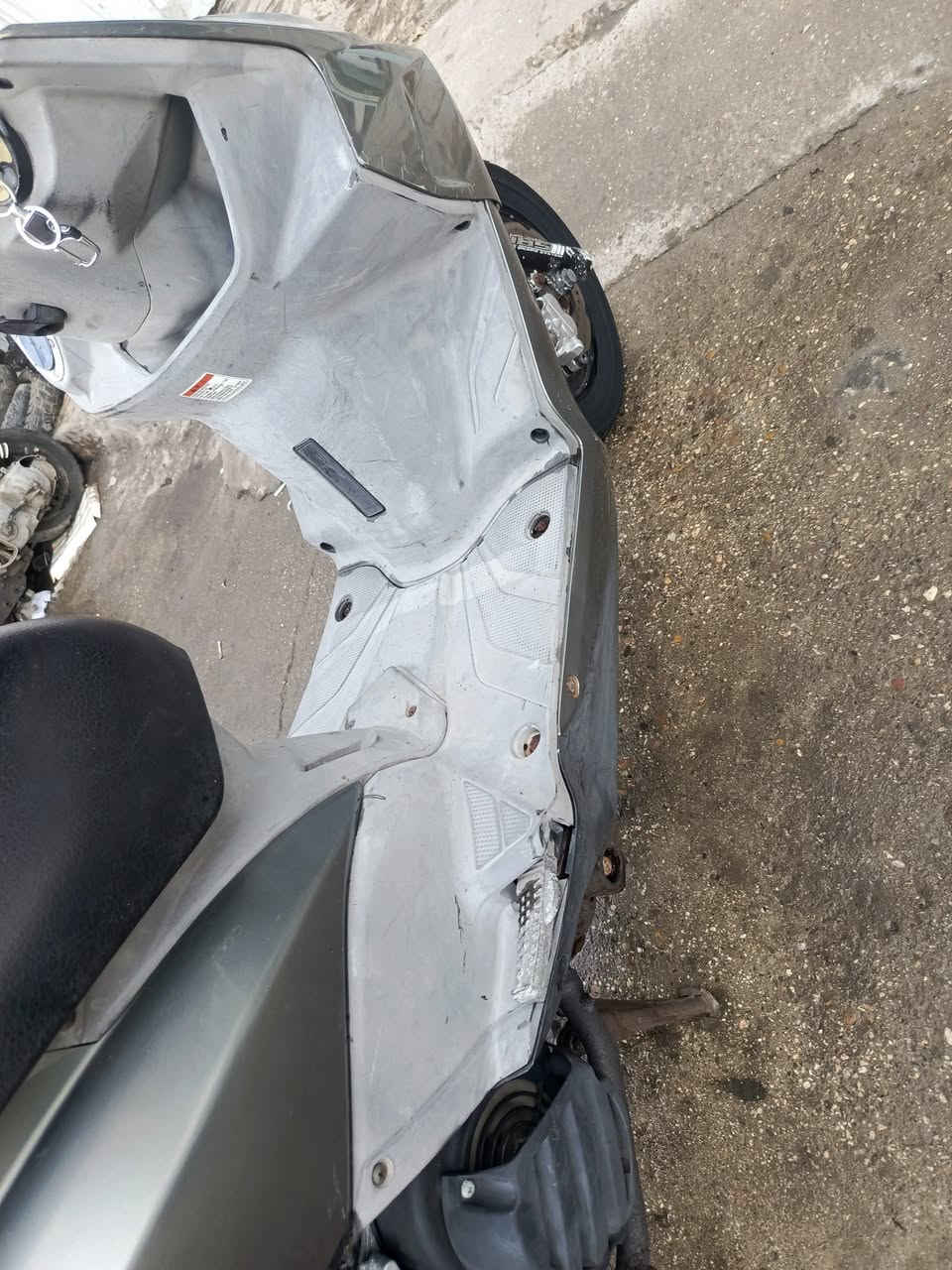 جي تي ار للبيع كفاله عامه بلاديه كل نقص مابيهه قبل سبوع نازله من المعرض وكاله
المكان /بغداد الدوره 
الرقم بس واتساب/***********
